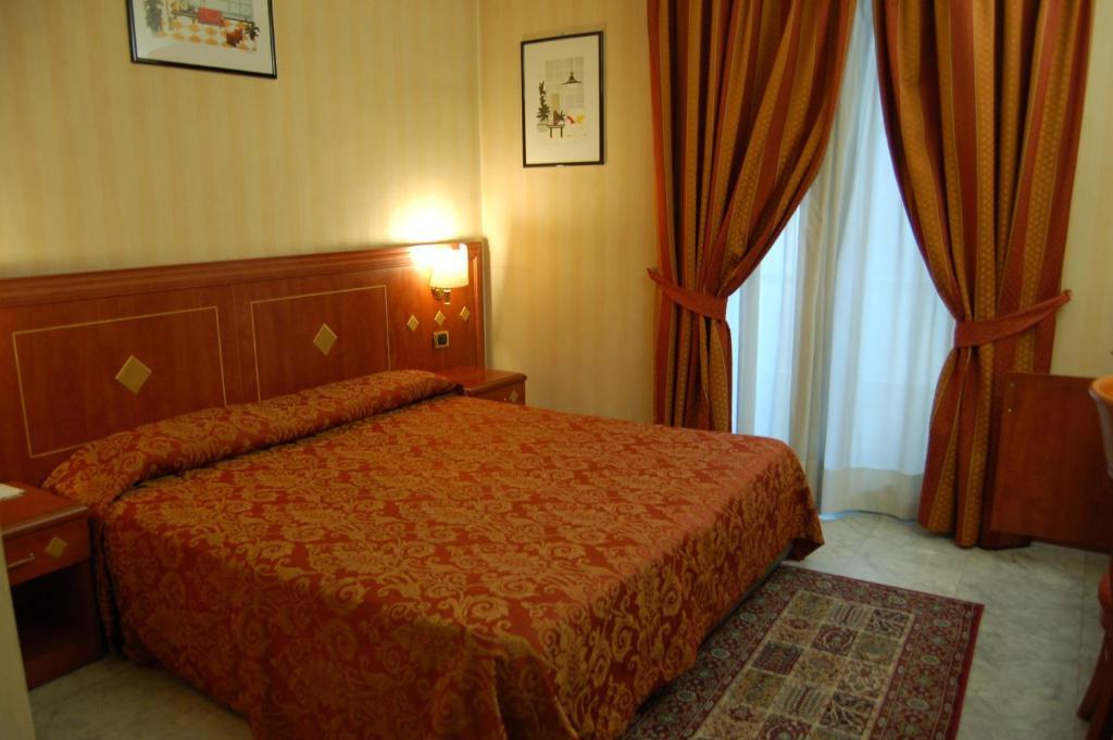Hotel Chelsea Torino Cameră foto
